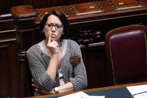 Itália: Ministra da Agricultura renuncia