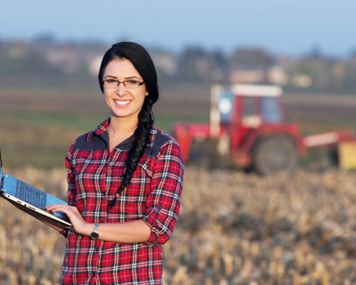 Na UE 30% das explorações agrícolas são geridas por mulheres