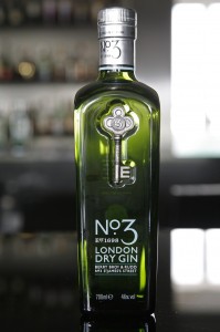 No.3 É O MELHOR GIN DO MUNDO PELO 2º ANO CONSECUTIVO