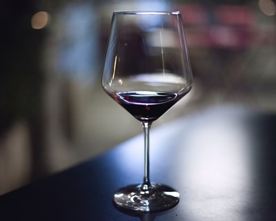 Origem, prevenção e eliminação do carácter "Brett" dos vinhos tintos