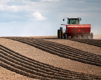 Álvaro Amaro defende que «não há estratégias sem os agricultores»