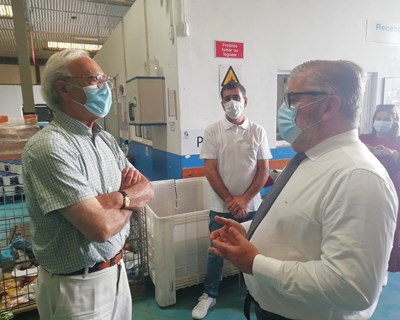LIPOR e SEMENTE entregam alimentos ao Banco Alimentar do Porto