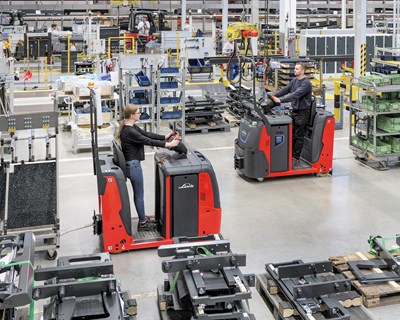 Nova série de tratores de reboque da Linde Material Handling