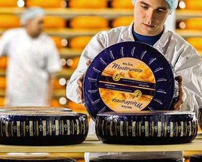 O que faz dos EUA o maior exportador mundial de Queijo?