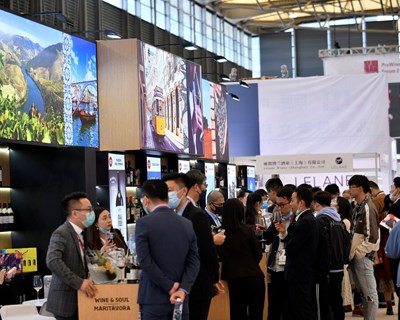 Vinhos portugueses marcam presença no maior evento vitivinícola da China