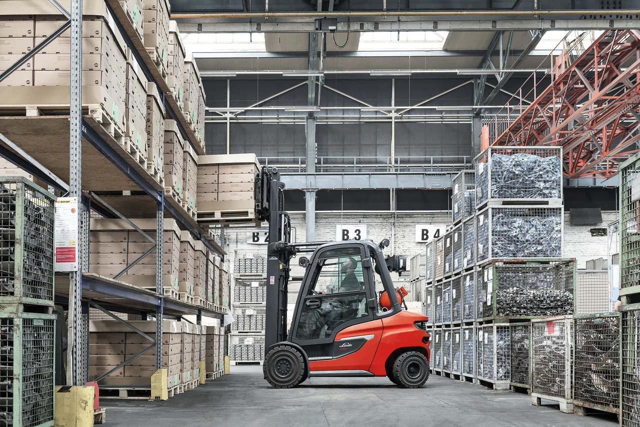 Empilhadores Linde