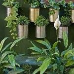 jardim-vertical-com-latas